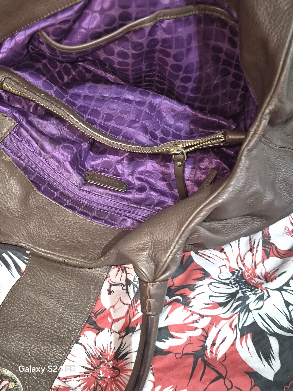 kate spade Brown Pebbled Leather Hobo with Gold-Tone Turnlock - Picture 7 of 7